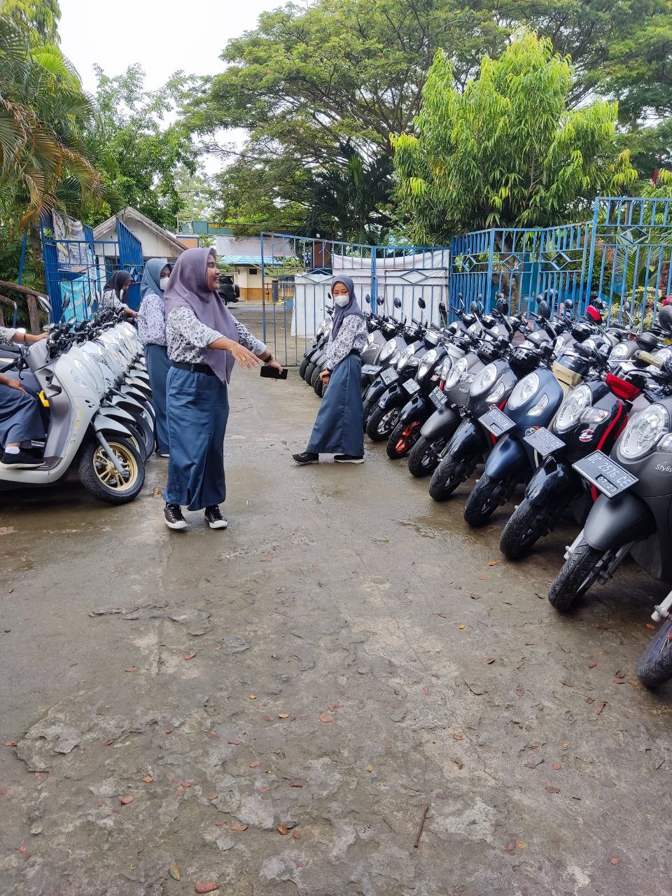 Parkir Di Sekolah Rapi Belajar Jadi Nyaman 3476