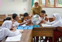 pentingnya melaksanakan Projek Penguatan Profil Pelajar Pancasila (P5)