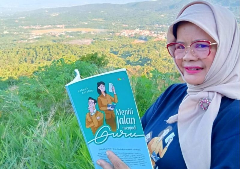 Indah Wulandari,S.Pd,.M./Guru SMPN 1 Leuwisadeng