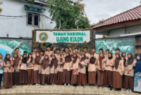 Siwi Astuti, S.Pd.,M.Pd./Guru SMA Negeri 3 Pandeglang
