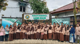 Siwi Astuti, S.Pd.,M.Pd./Guru SMA Negeri 3 Pandeglang
