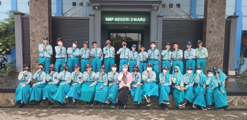 Lilik Permatasari, S.Pd/Guru di SMP Negeri 2 Waru