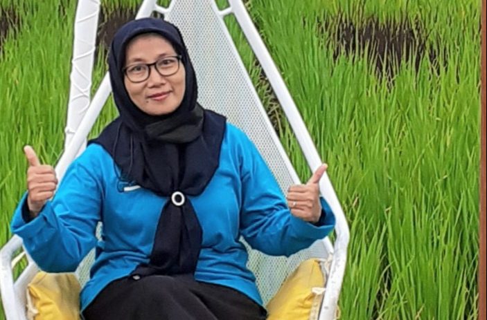 Deny Susilowati, S Pd.SD/Guru di SD Negeri Panggung Lor Semarang
