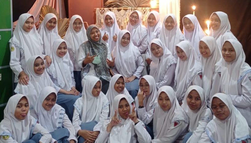 Eka Wahyu Jennywanti/SMA Darul Ulum 1 Peterongan Jombang
