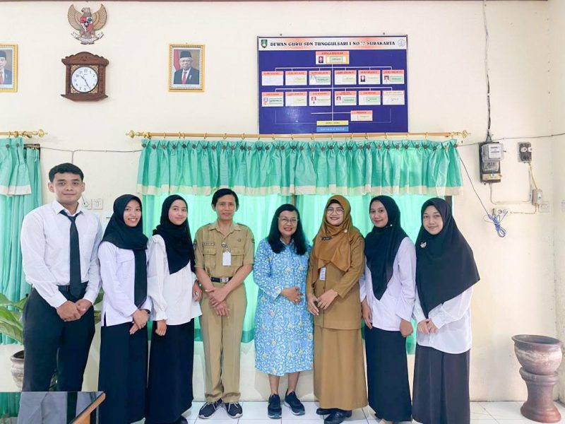 Foto: Mahasiswa PPG Prajabatan Gelombang 1 Universitas Sebelas Maret (UNS) saat melakukan PPL/NaikPangkat.com