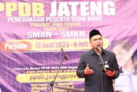 Foto: Wakil Gubernur Jawa Tengah, Taj Yasin Maimoen melaunching PPDB Online/Instagram