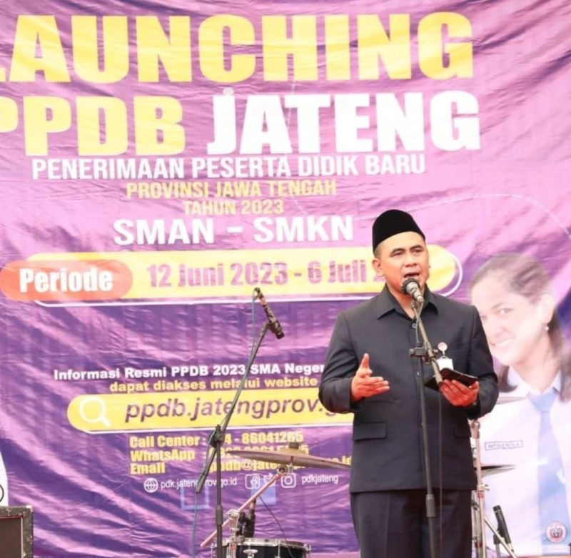 Foto: Wakil Gubernur Jawa Tengah, Taj Yasin Maimoen melaunching PPDB Online/Instagram