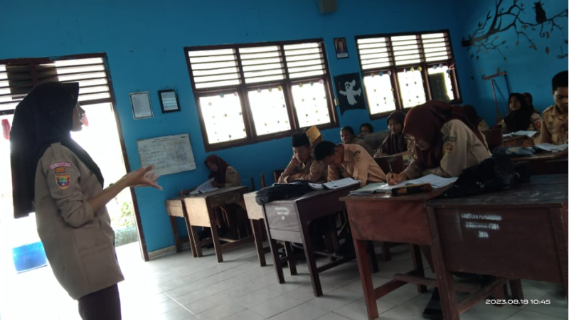 Olvy Air Hati Ch.A/Guru di SMAN 1 Lempuing Jaya 